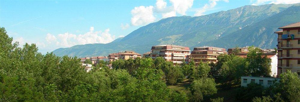 Hotel Santacroce Meeting Sulmona Buitenkant foto